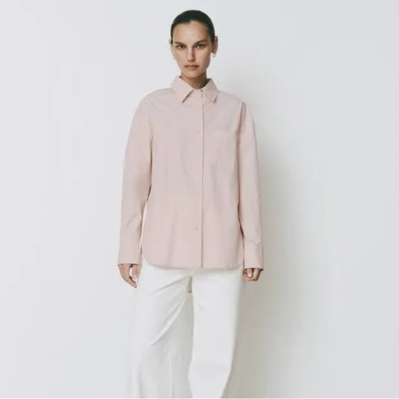 Wren Easy Set Button-Up Shirt
Sophie Rue - Picture 3 of 4